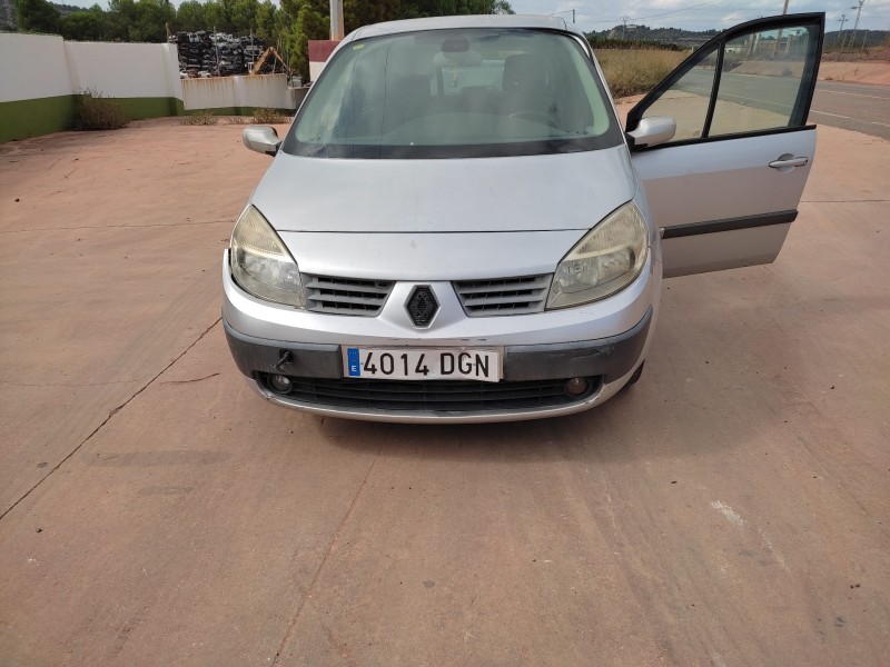 renault scenic ii del año 2005
