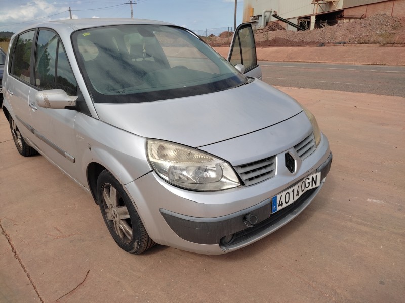 renault scenic ii del año 2005