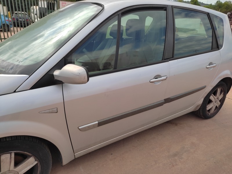 renault scenic ii del año 2005
