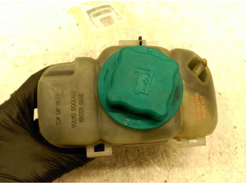 Recambio de deposito expansion para volvo v70 familiar edition r-design referencia OEM IAM 31200320  
