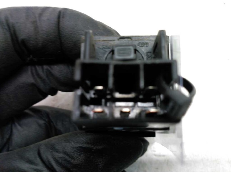 Recambio de boton limpia trasero para renault 5 (b/c40) gtl (b/c 402, c 407) referencia OEM IAM   