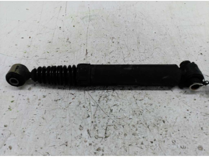 Recambio de amortiguador trasero derecho para peugeot 206 berlina xt referencia OEM IAM   