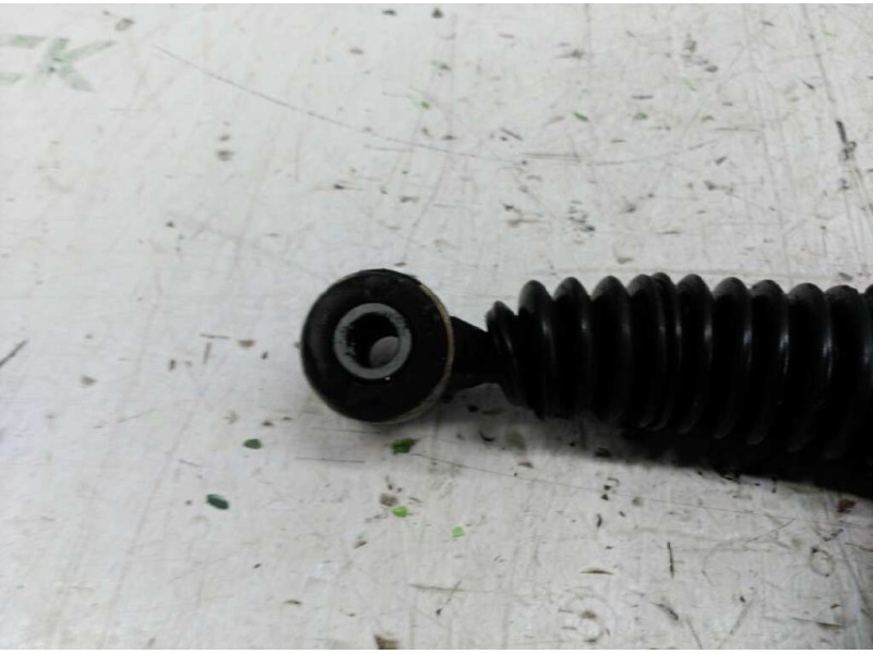 Recambio de amortiguador trasero izquierdo para peugeot 206 berlina xt referencia OEM IAM   