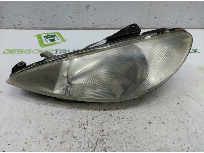 Recambio de faro izquierdo para peugeot 206 berlina xt referencia OEM IAM 9640559580 89005132 