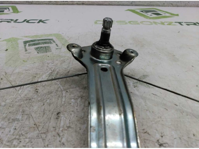 Recambio de elevalunas trasero izquierdo para opel corsa c club referencia OEM IAM 09114706 MANUAL 