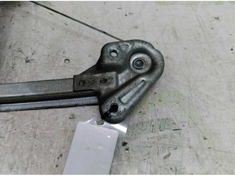 Recambio de elevalunas trasero izquierdo para opel corsa c club referencia OEM IAM 09114706 MANUAL 