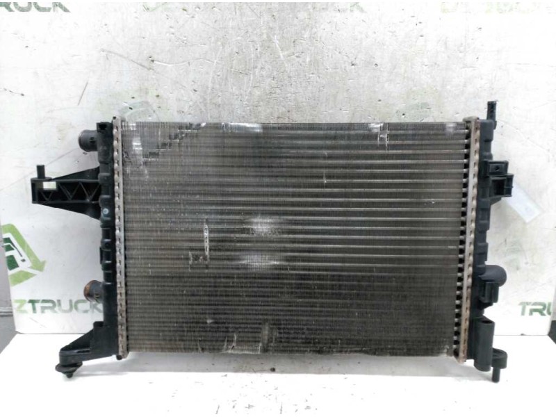 Recambio de radiador agua para opel corsa c club referencia OEM IAM 1300334  