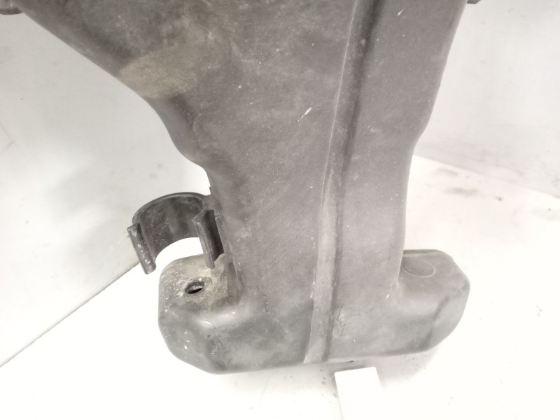 Recambio de deposito limpia para daf xf 106 480 referencia OEM IAM 2046541  