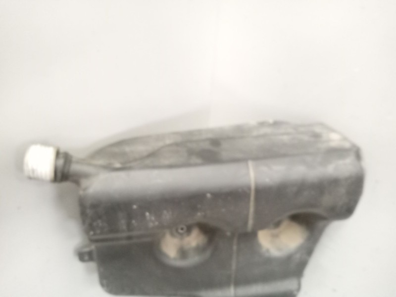 Recambio de deposito limpia para daf xf 106 480 referencia OEM IAM 2046541  