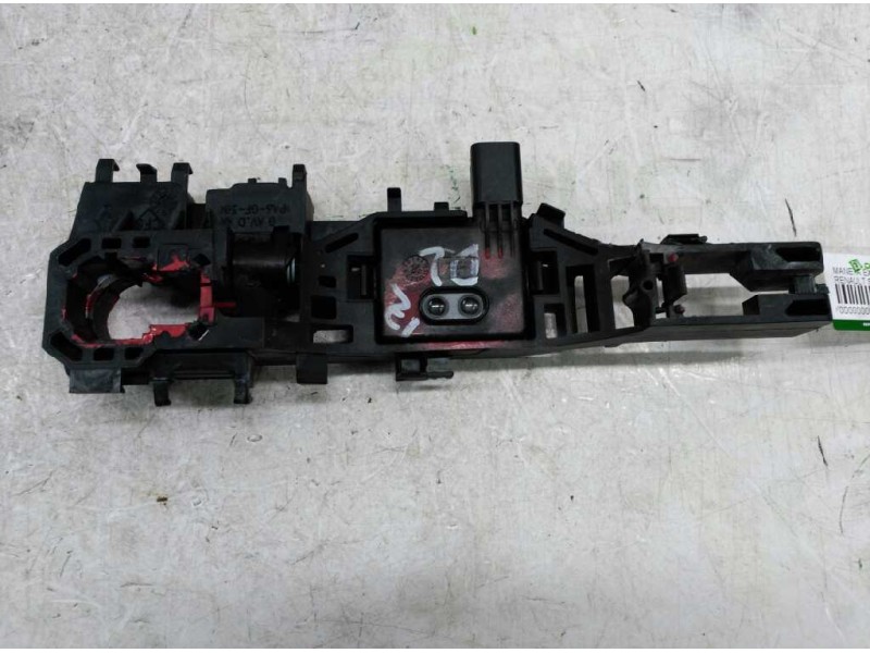 Recambio de maneta exterior delantera izquierda para renault scenic ii authentique referencia OEM IAM  PARTE INTERIOR 