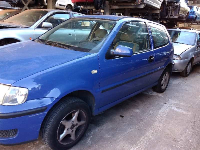 volkswagen polo berlina (6n2) del año 2013