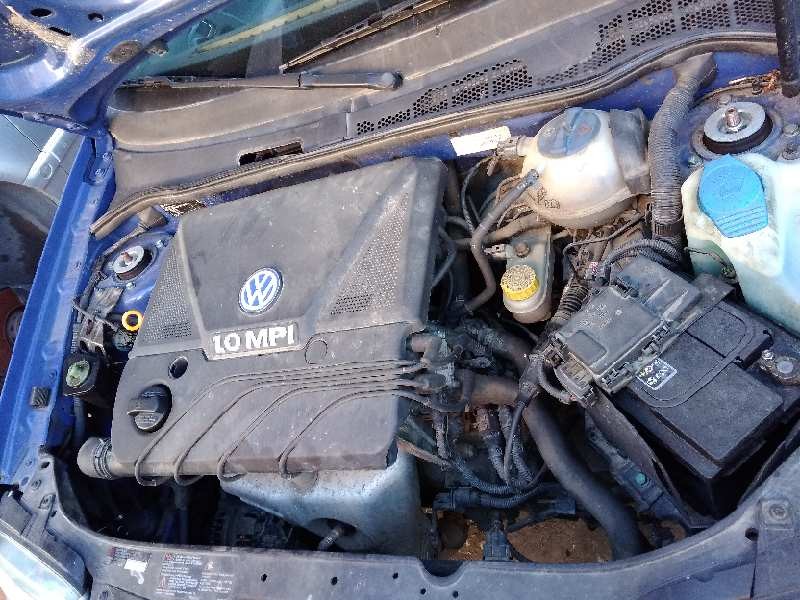 volkswagen polo berlina (6n2) del año 2013