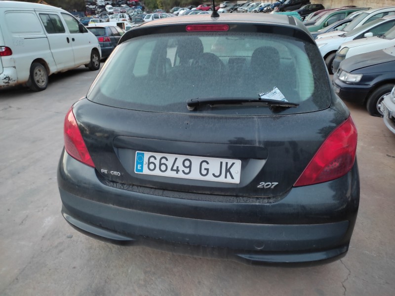 peugeot 207 del año 2008