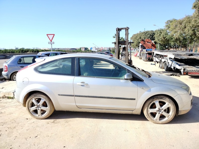 ford focus berlina (cap) del año 2006