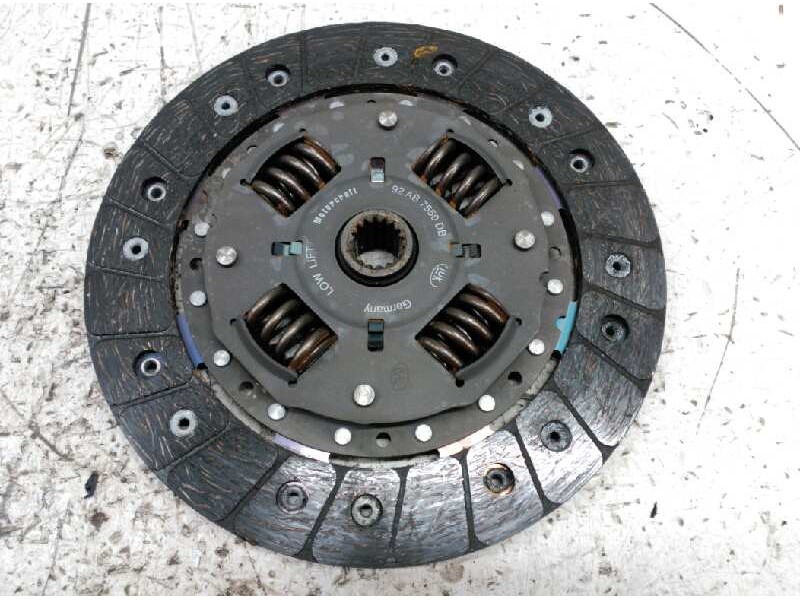 Recambio de kit embrague para ford fiesta berl./courier si referencia OEM IAM   