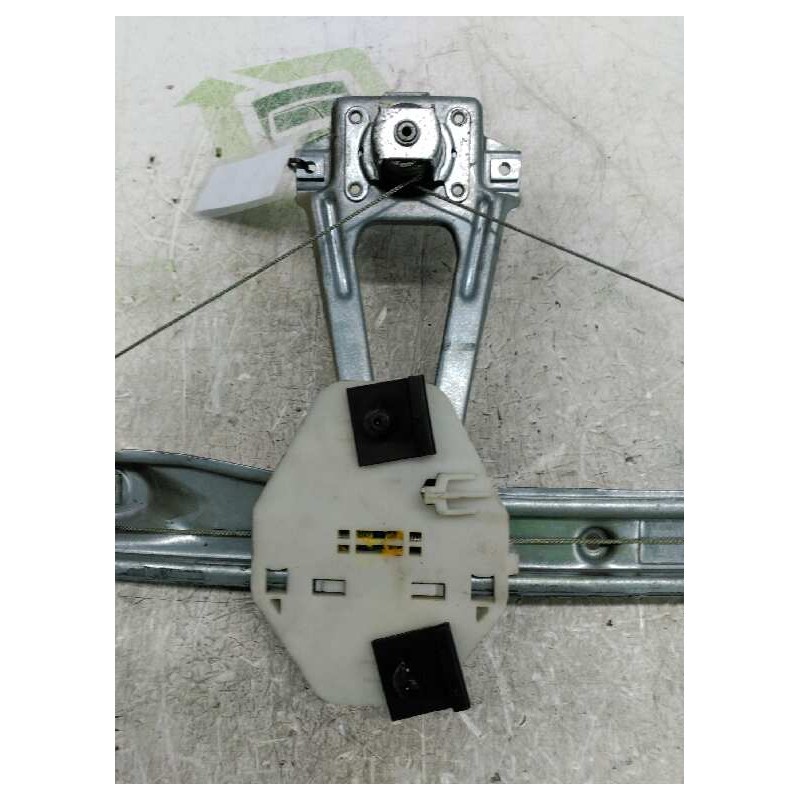 Recambio de elevalunas trasero derecho para renault clio ii fase i (b/cbo) 1.9 d referencia OEM IAM   