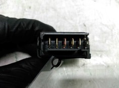 Recambio de mando elevalunas delantero derecho para renault clio ii fase i (b/cbo) 1.9 d referencia OEM IAM 429998K   2