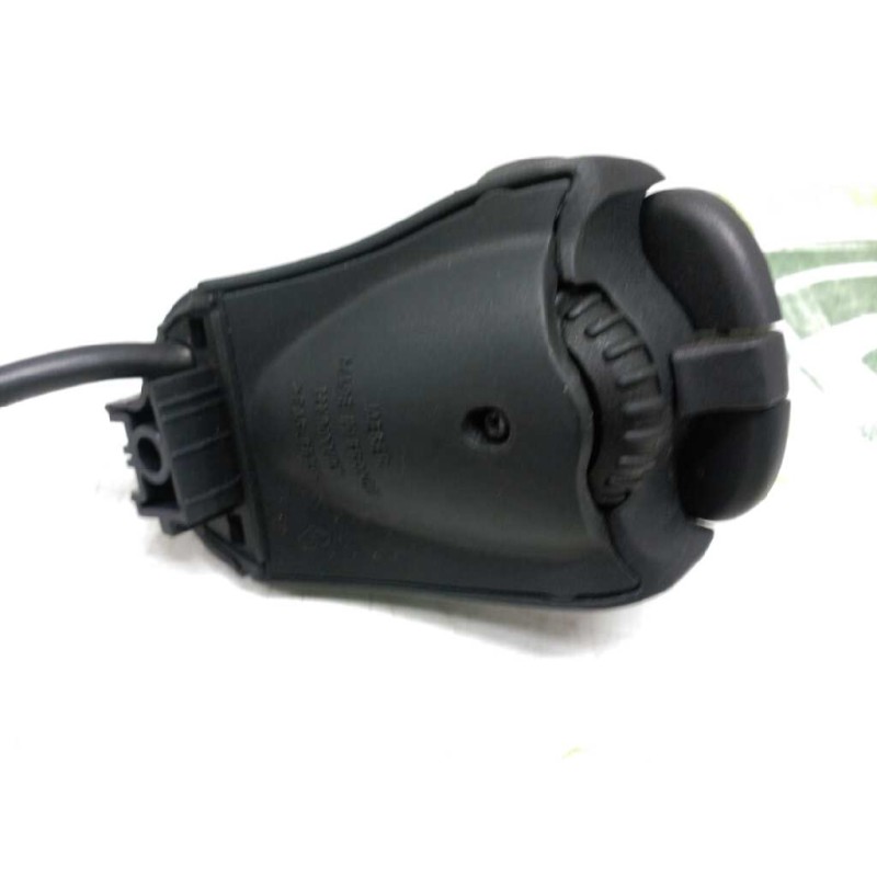 Recambio de mando radio para renault clio ii fase i (b/cbo) 1.9 d referencia OEM IAM 7700432859D  