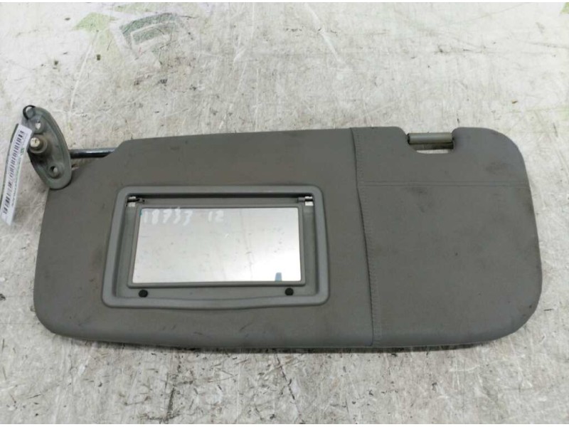 Recambio de parasol izquierdo para kia shuma ii 1.6 ls berlina portón referencia OEM IAM 1K2NC69320FKZ  