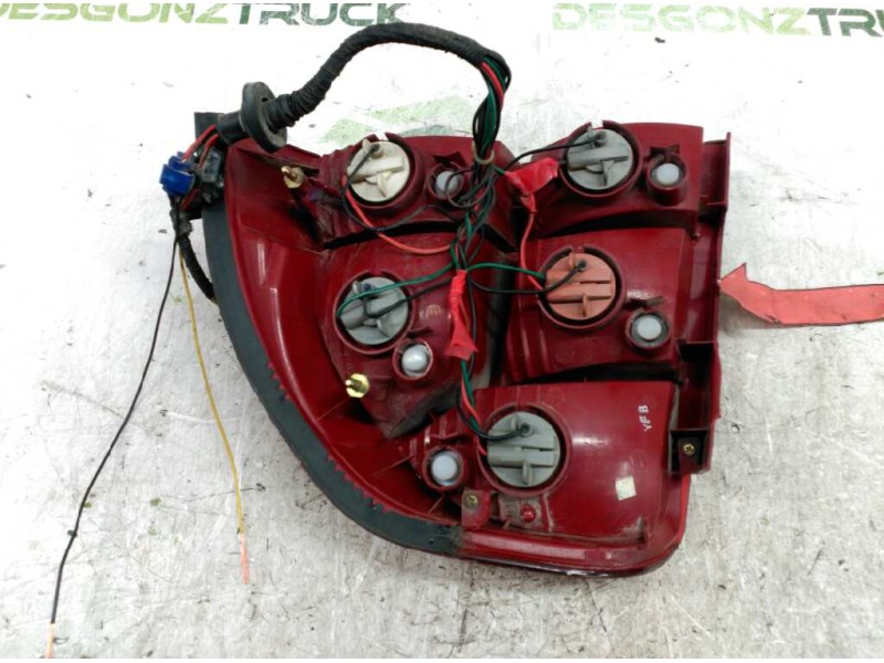Recambio de piloto trasero izquierdo para kia shuma ii 1.6 ls berlina portón referencia OEM IAM 0K2SA51160A  