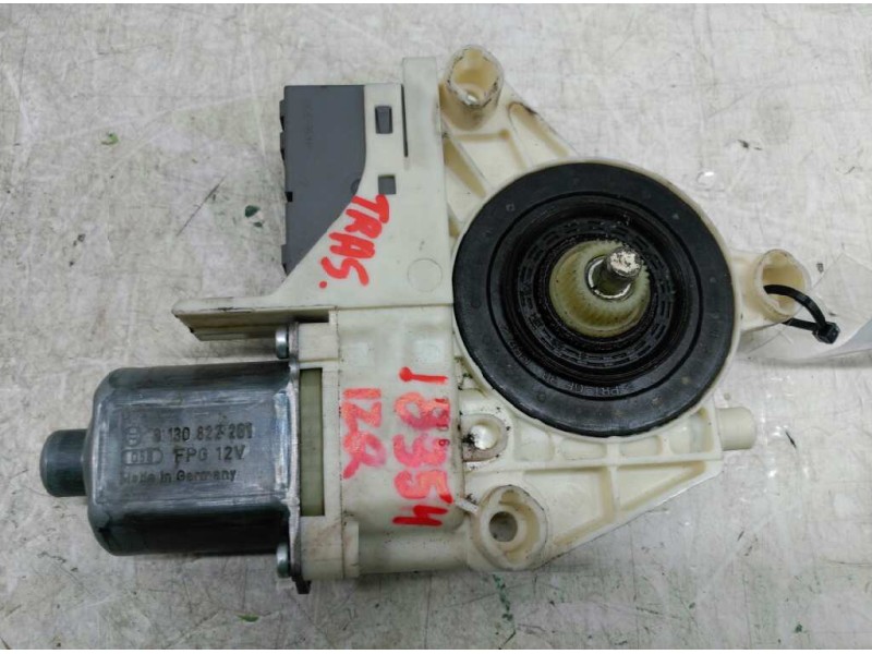 Recambio de motor elevalunas trasero izquierdo para peugeot 407 sport referencia OEM IAM 9646595680  