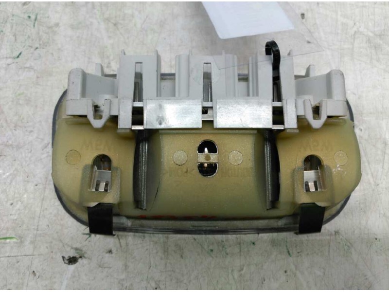 Recambio de luz interior para peugeot 407 sport referencia OEM IAM  DELANTERA 