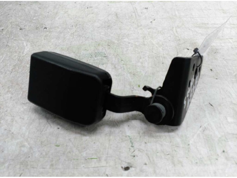 Recambio de enganche de cinturon trasero para peugeot 407 sport referencia OEM IAM   