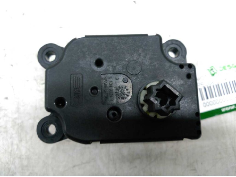 Recambio de motor regulador climatizacion para peugeot 407 sport referencia OEM IAM 4PUH-19E616-AC  