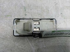 Recambio de luz interior para peugeot 407 sport referencia OEM IAM  PTA. TRAS. IZQ.  2