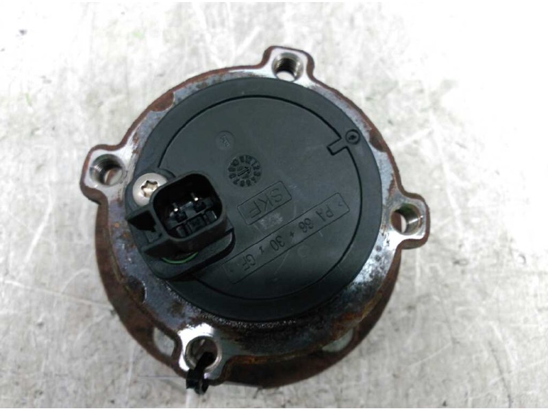 Recambio de buje trasero izquierdo para ford focus berlina (cap) ambiente (d) referencia OEM IAM   