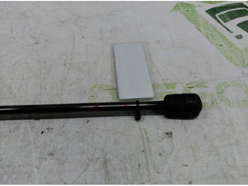 Recambio de amortiguadores maletero / porton para seat toledo (1l) base referencia OEM IAM 1L0827550 500N 