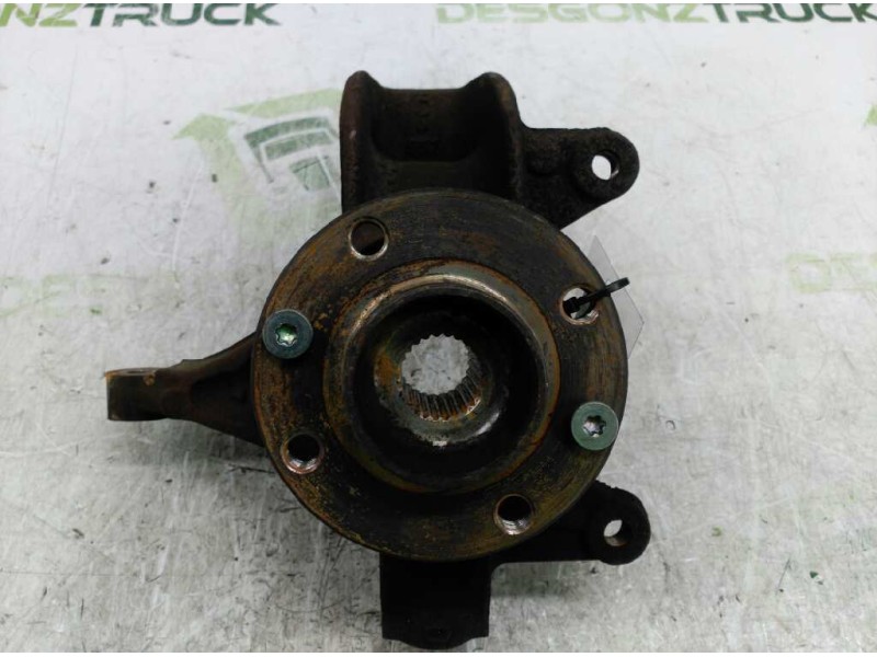 Recambio de mangueta delantera derecha para renault megane ii berlina 5p confort authentique referencia OEM IAM 8200212435  