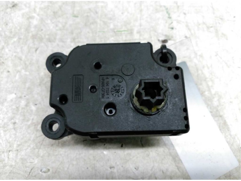 Recambio de motor regulador climatizacion para ford focus berlina (cap) ambiente (d) referencia OEM IAM 3M5H19E616AB  