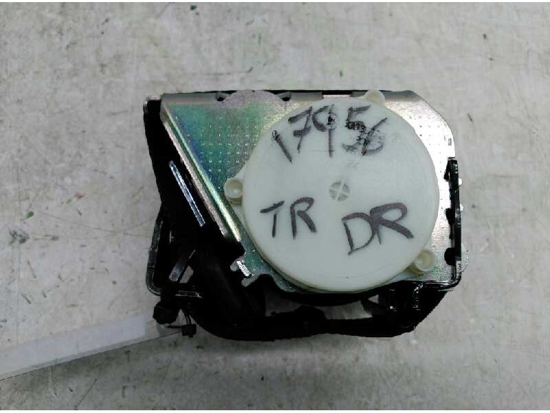 Recambio de cinturon seguridad trasero derecho para ford focus berlina (cap) ambiente (d) referencia OEM IAM 33035173  