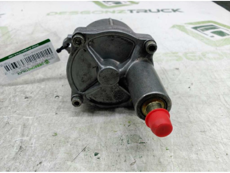 Recambio de depresor freno / bomba vacio para renault 21 berlina (b/l48) gtd referencia OEM IAM 7700735265  