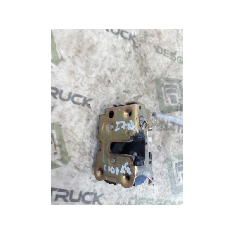 Recambio de cerradura puerta delantera izquierda para renault mascott fg 120. 35/55/65 cabina individual referencia OEM IAM   