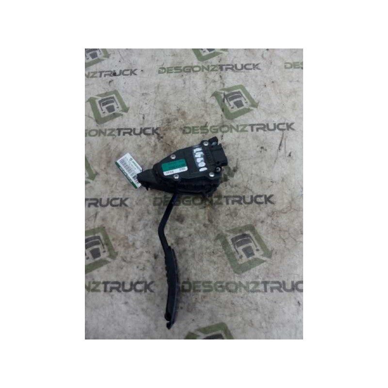 Recambio de pedal acelerador para renault mascott fg 120. 35/55/65 cabina individual referencia OEM IAM 7700314525  