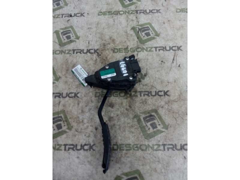 Recambio de pedal acelerador para renault mascott fg 120. 35/55/65 cabina individual referencia OEM IAM 7700314525  