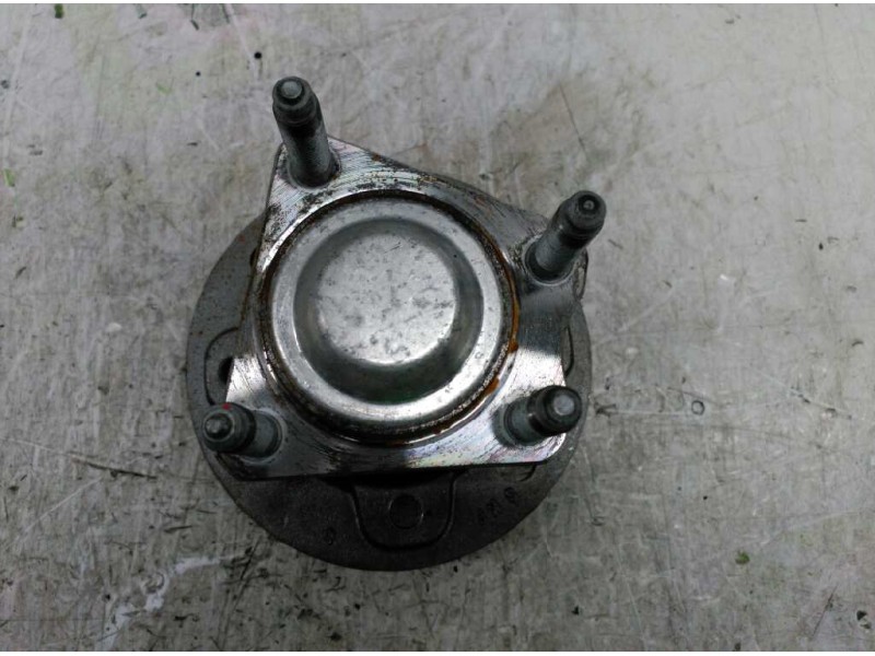 Recambio de buje trasero izquierdo para opel astra f berlina básico referencia OEM IAM   