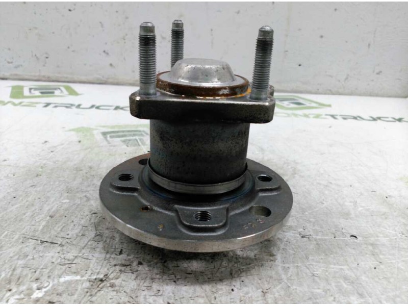 Recambio de buje trasero izquierdo para opel astra f berlina básico referencia OEM IAM   