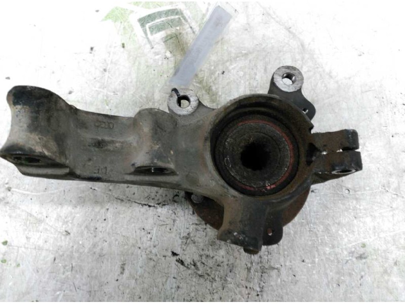 Recambio de mangueta delantera derecha para audi 80 avant básico berlina referencia OEM IAM   