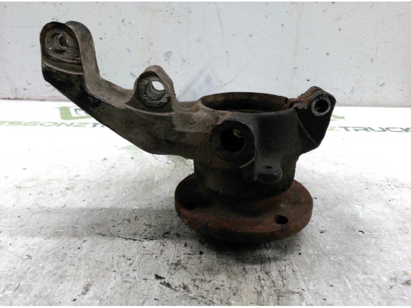 Recambio de mangueta delantera derecha para audi 80 avant básico berlina referencia OEM IAM   