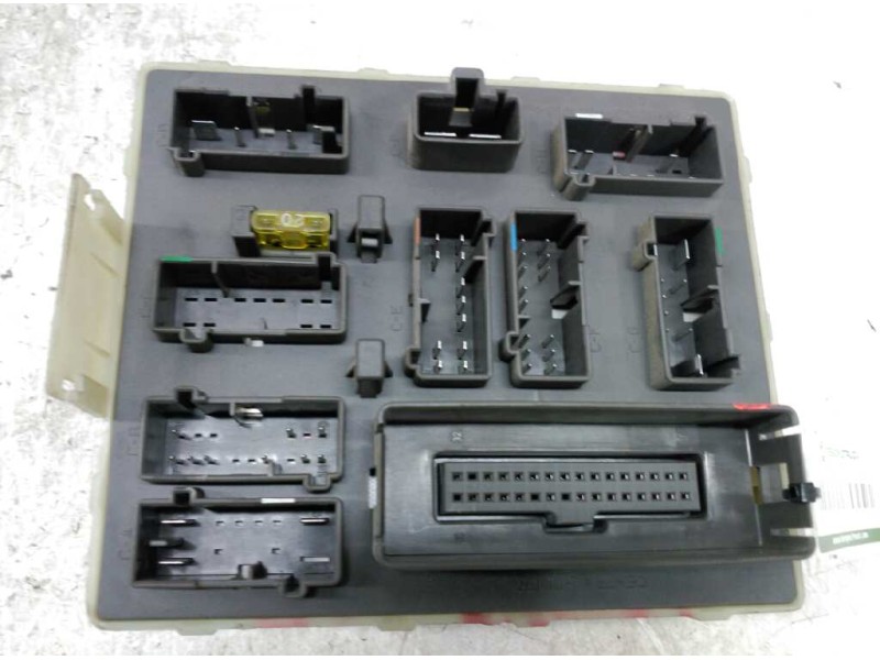 Recambio de caja reles / fusibles para ford focus berlina (cak) ghia referencia OEM IAM 98AG14A073CG  