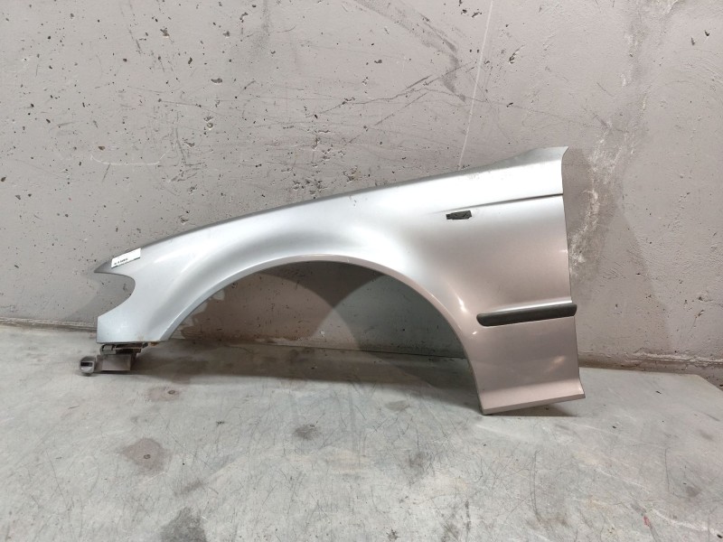 Recambio de aleta delantera izquierda para bmw serie 3 berlina (e46) 320d referencia OEM IAM   