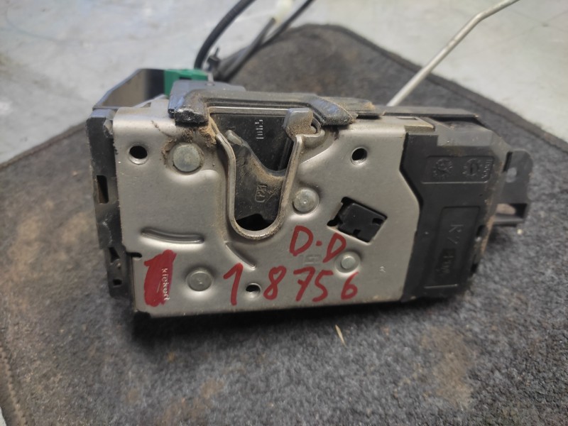 Recambio de cerradura puerta delantera derecha para opel astra h berlina cosmo referencia OEM IAM 13128112 5 PINS 