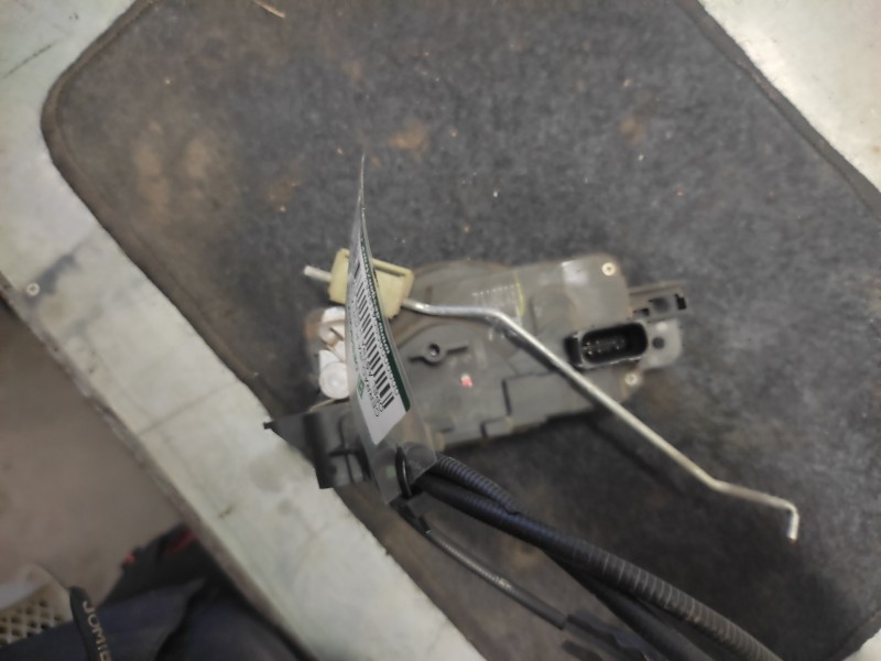 Recambio de cerradura puerta delantera derecha para opel astra h berlina cosmo referencia OEM IAM 13128112 5 PINS 