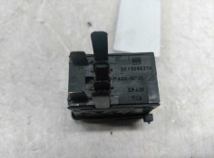 Recambio de boton antivaho para seat cordoba berlina (6k2) glx referencia OEM IAM 5K1959621A   2