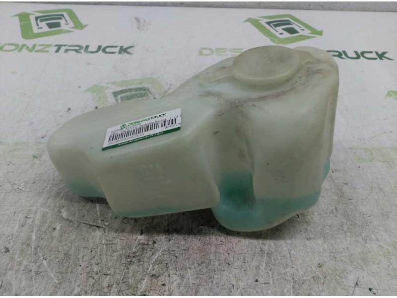 Recambio de deposito limpia para opel kadett e california berlina referencia OEM IAM 90197239PE  