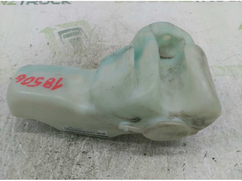 Recambio de deposito limpia para opel kadett e california berlina referencia OEM IAM 90197239PE  