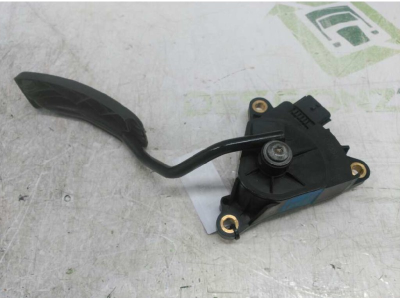 Recambio de potenciometro pedal para renault megane ii berlina 5p confort authentique referencia OEM IAM 3322067J02000  